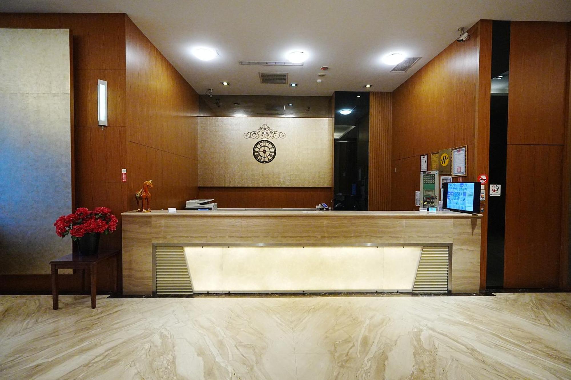 York Hotel Тайбэй Экстерьер фото