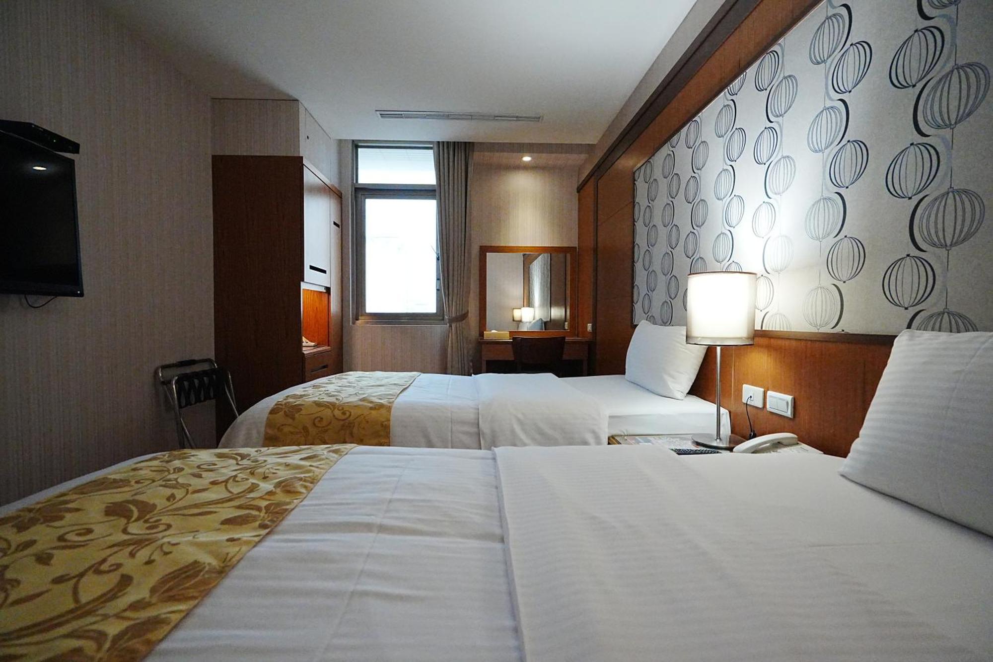 York Hotel Тайбэй Экстерьер фото