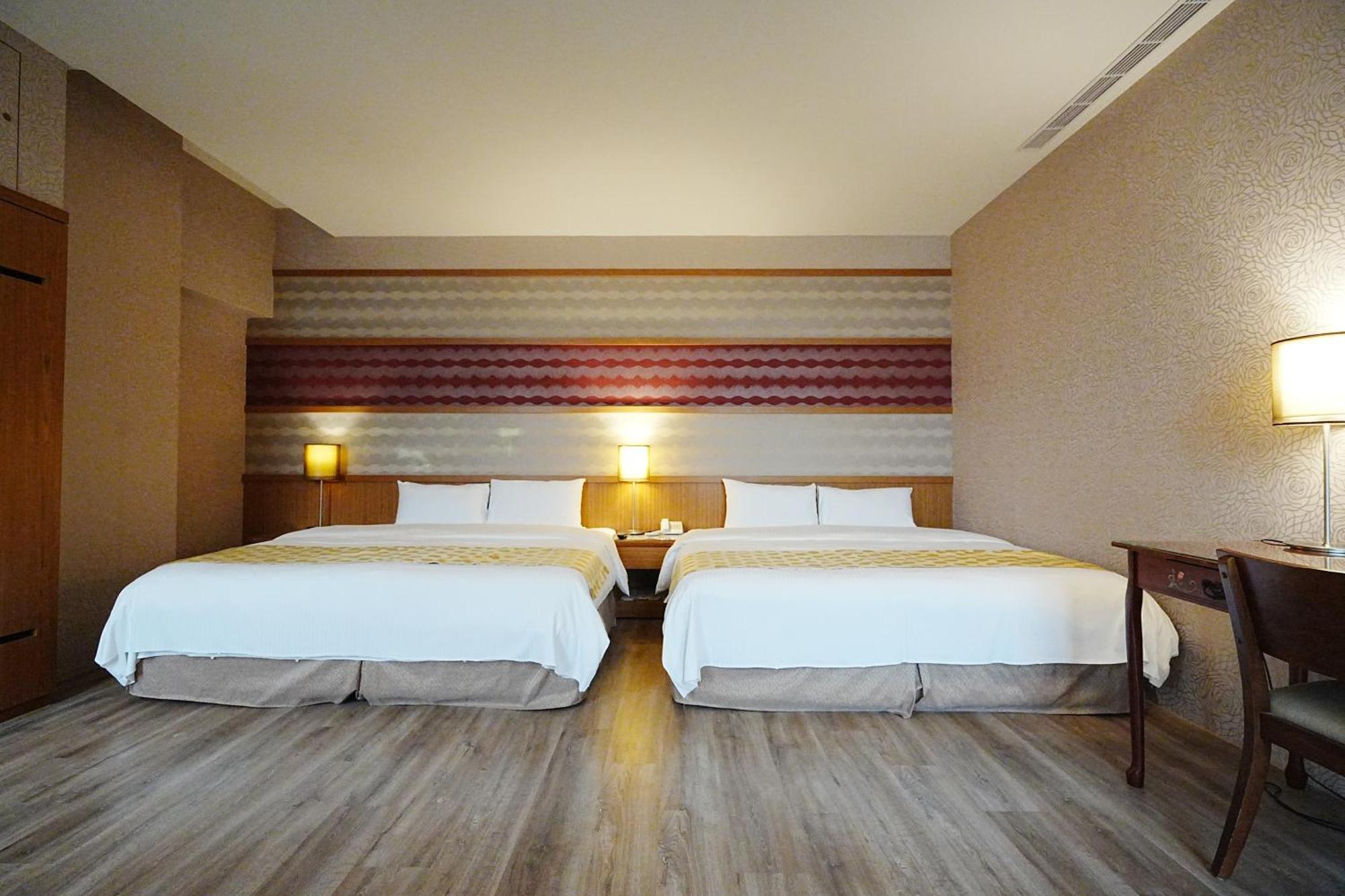 York Hotel Тайбэй Экстерьер фото