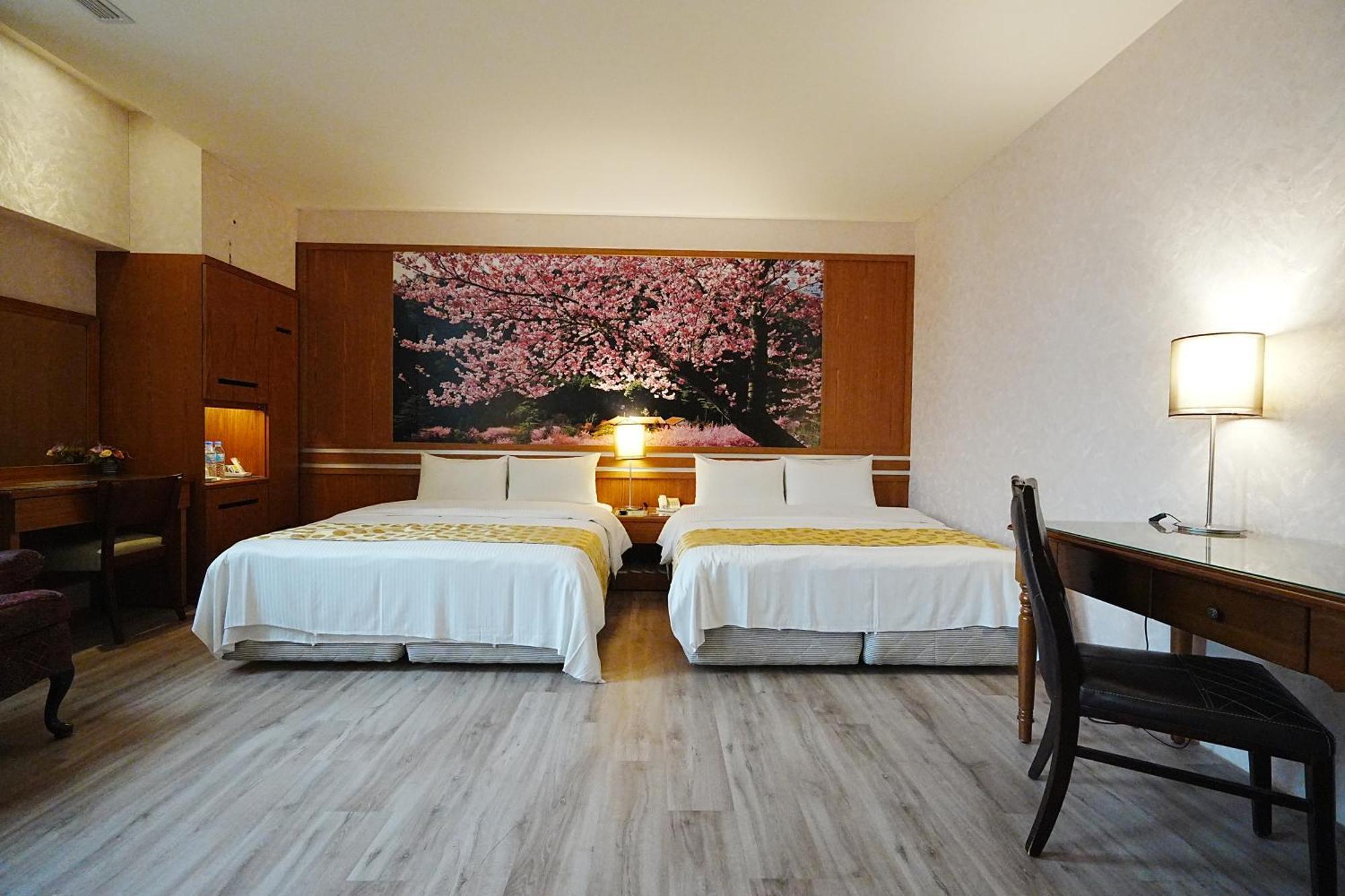 York Hotel Тайбэй Экстерьер фото