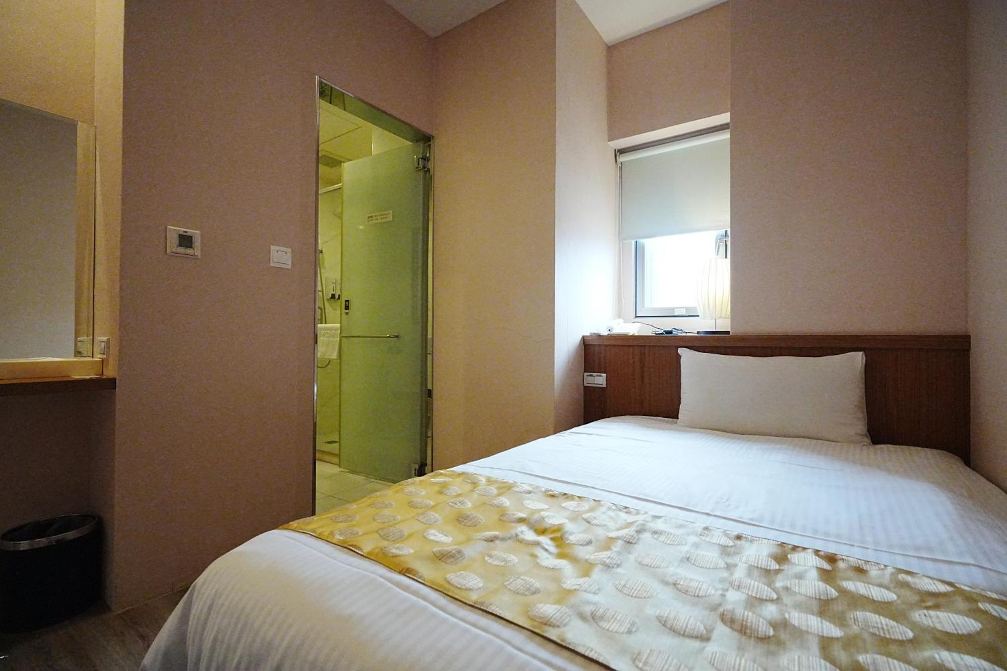 York Hotel Тайбэй Экстерьер фото