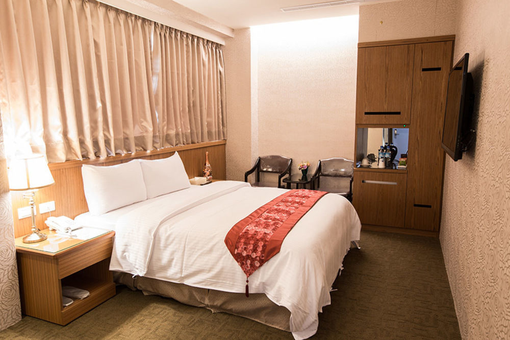 York Hotel Тайбэй Экстерьер фото