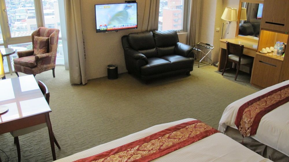 York Hotel Тайбэй Экстерьер фото